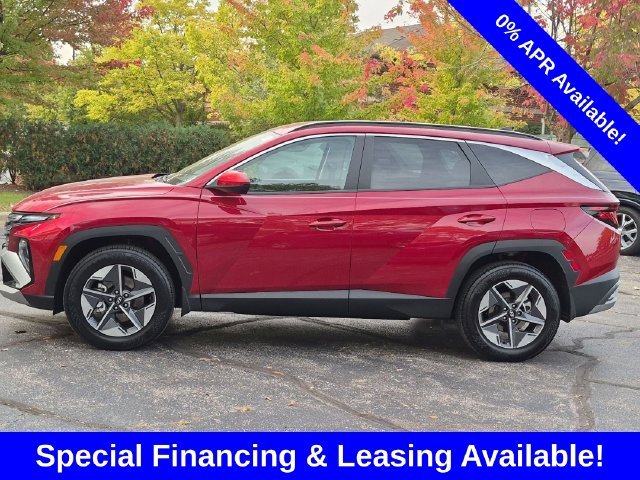 Used 2026 Red Hyundai SEL image 4
