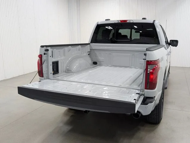 New 2026 Avalanche Ford XLT image 57