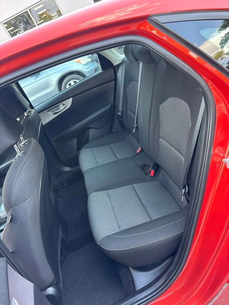 Used 2023 Red Kia LXS image 20
