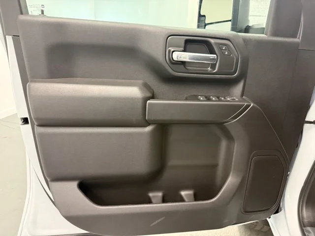 New 2026 Summit White GMC Pro image 10