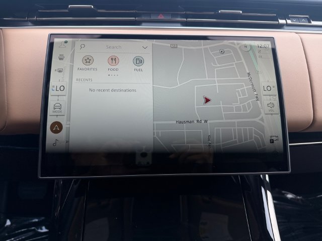 New 2027 Santorini Black Land Rover SE image 20