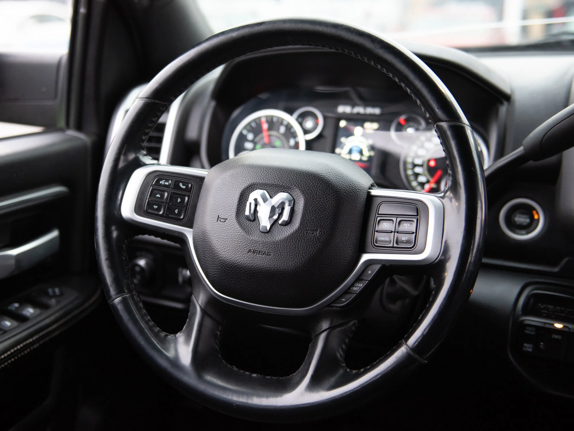 Certified Used 2022 Black RAM Big Horn * No Accidents | Cummins Diesel | Remote Start | Apple CarPlay | Heated Seats image 6