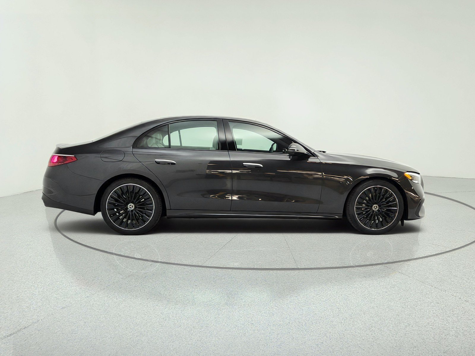 New 2026 Graphite Grey Metallic Mercedes-Benz E 350 RWD Sedan image 19