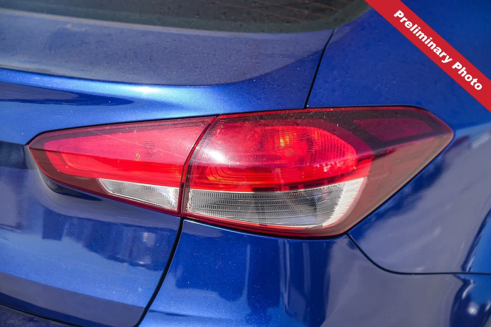 Used 2017 Deep Sea Blue Kia LX image 8