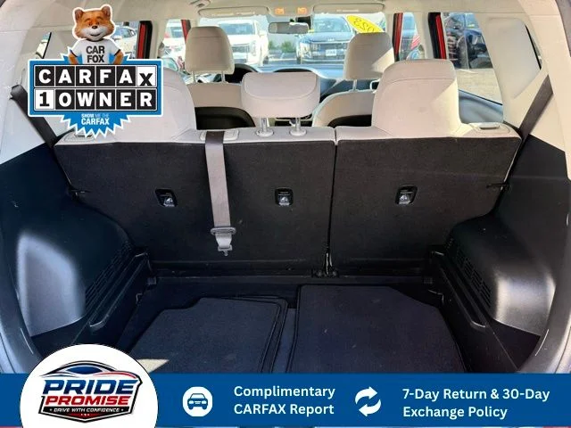 Used 2023 Red Kia LX image 13