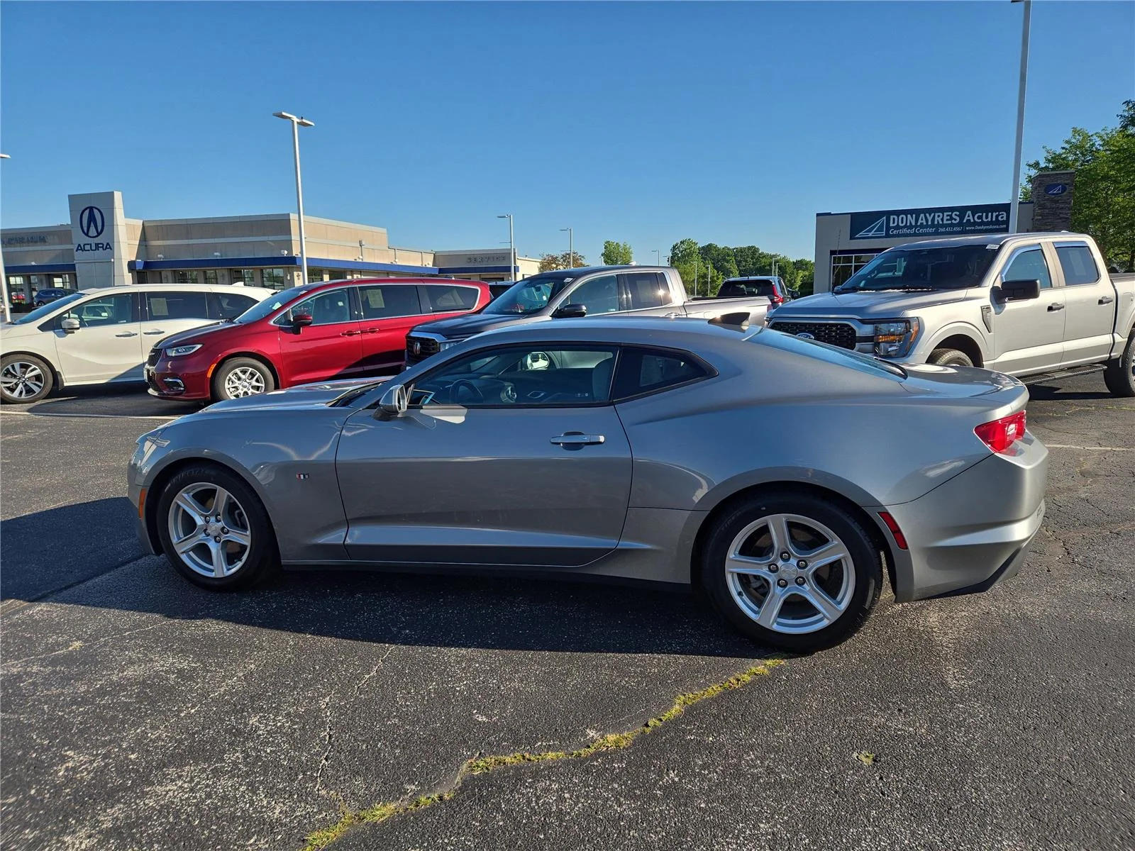 2023 Chevrolet Camaro 1LT - Photo 26