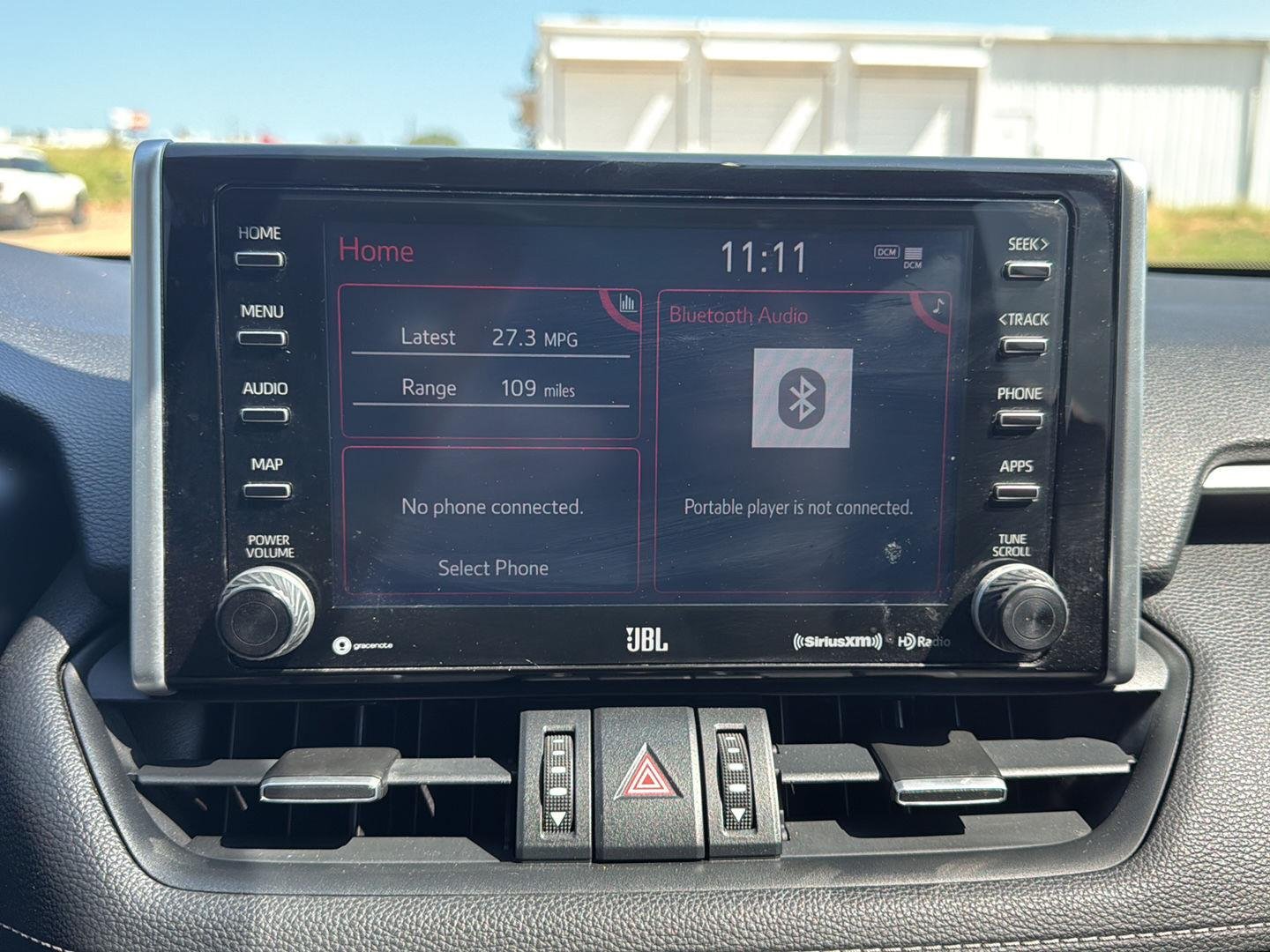 Used 2020 Ruby Flare Pearl Toyota XLE Premium image 16