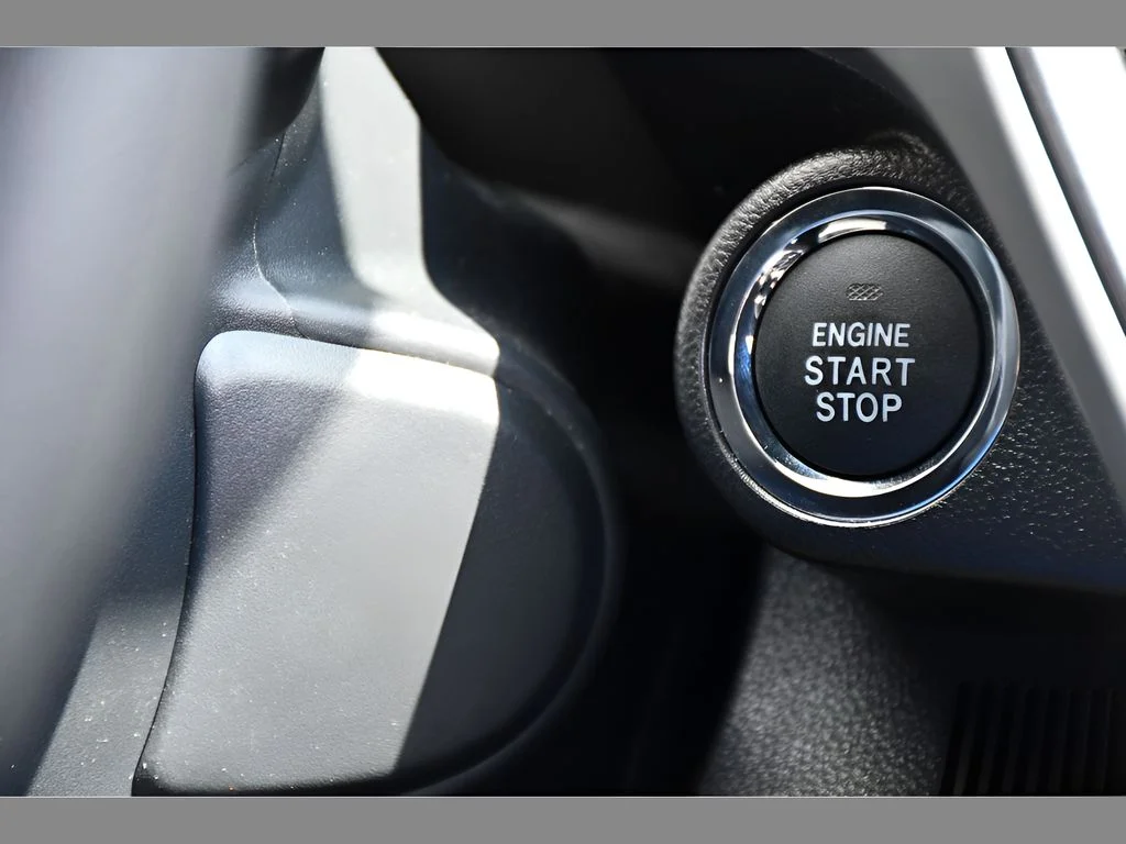 Used 2026 Sapphire Blue Pearl Subaru Premium image 30