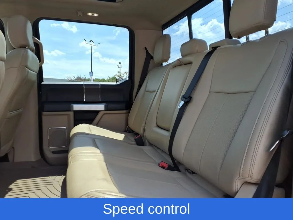 Used 2020 Black Ford Lariat image 29