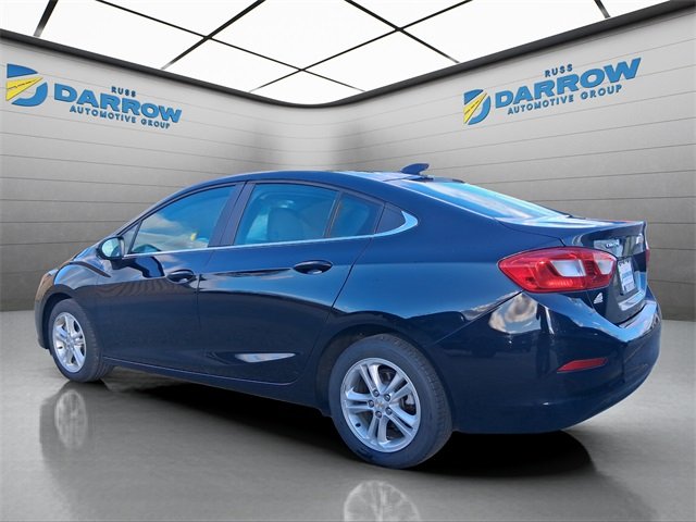 2017 Chevrolet Cruze LT photo 3