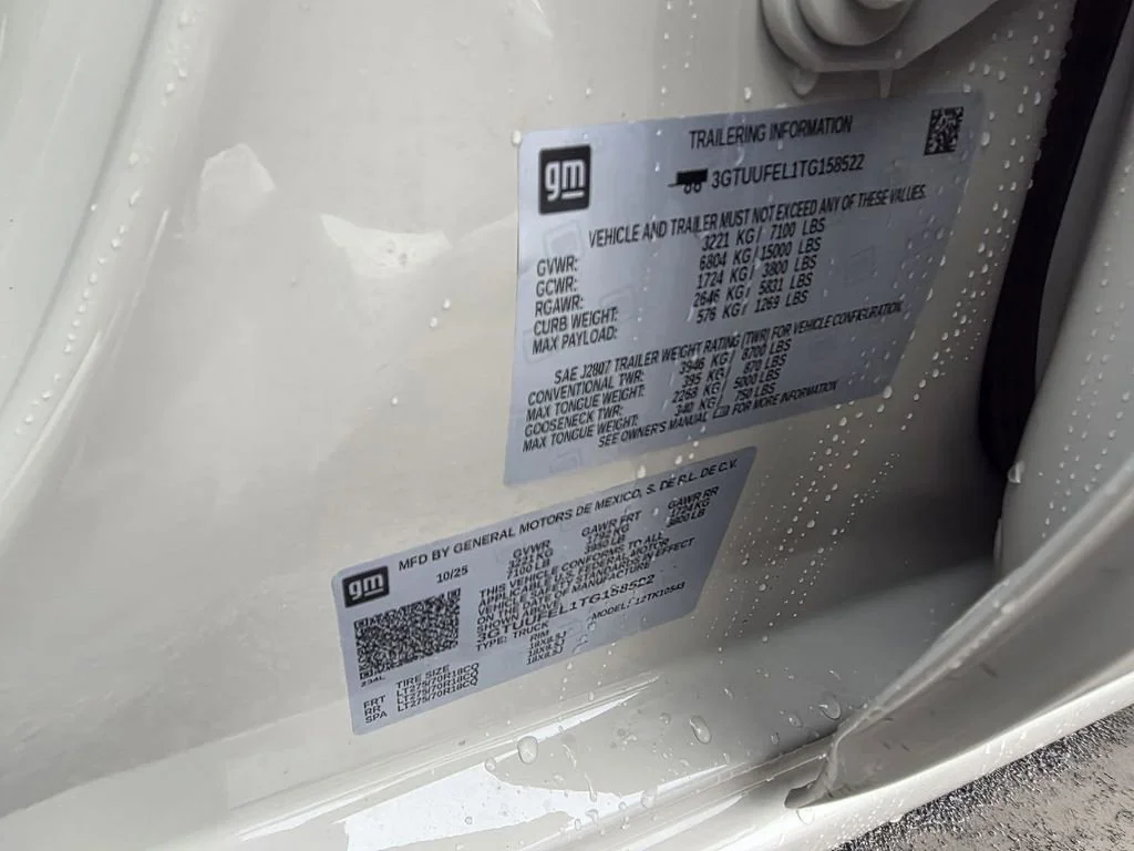 2026 GMC Sierra 1500 AT4X - Photo 28