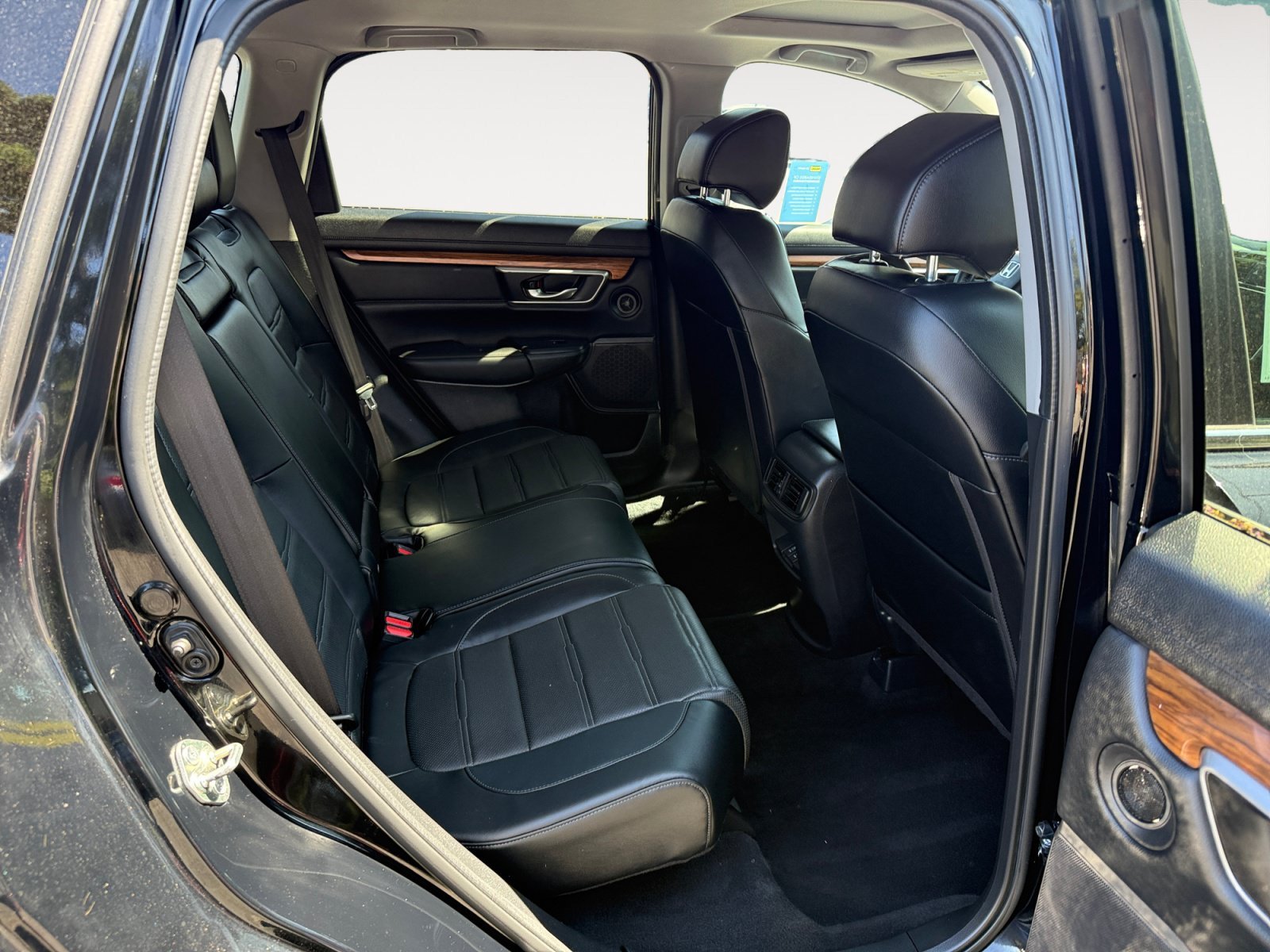 Used 2017 sandstorm metallic Honda EX-L image 18