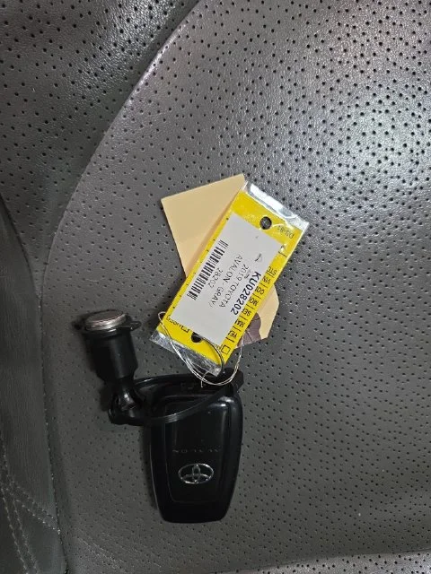 Used 2019 Gray Toyota Limited image 29