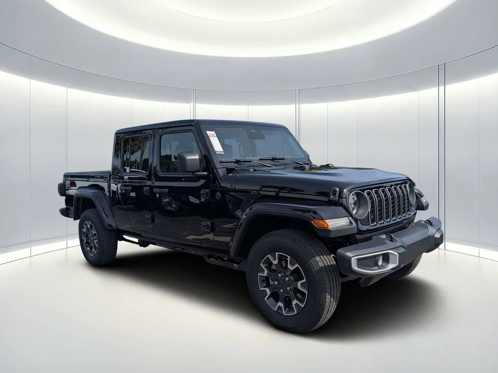 2026 Jeep Gladiator Sahara Auto's photo