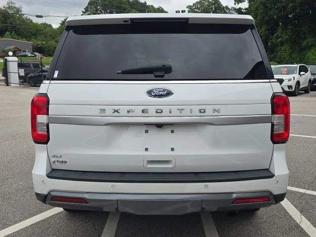 Certified Used 2022 White Ford XLT image 4