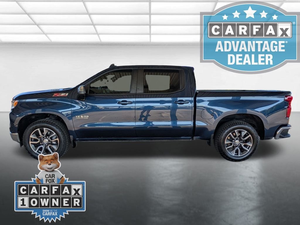 Used 2023 Blue Chevrolet LT image 28