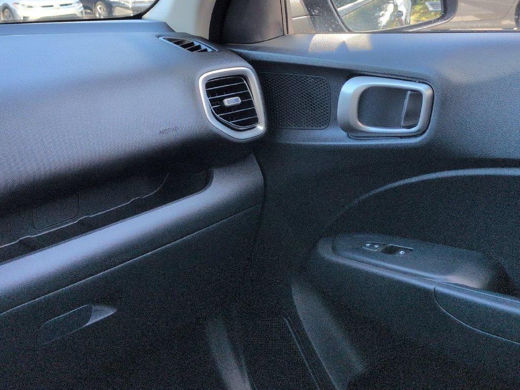 New 2026 Gray Hyundai SEL image 23