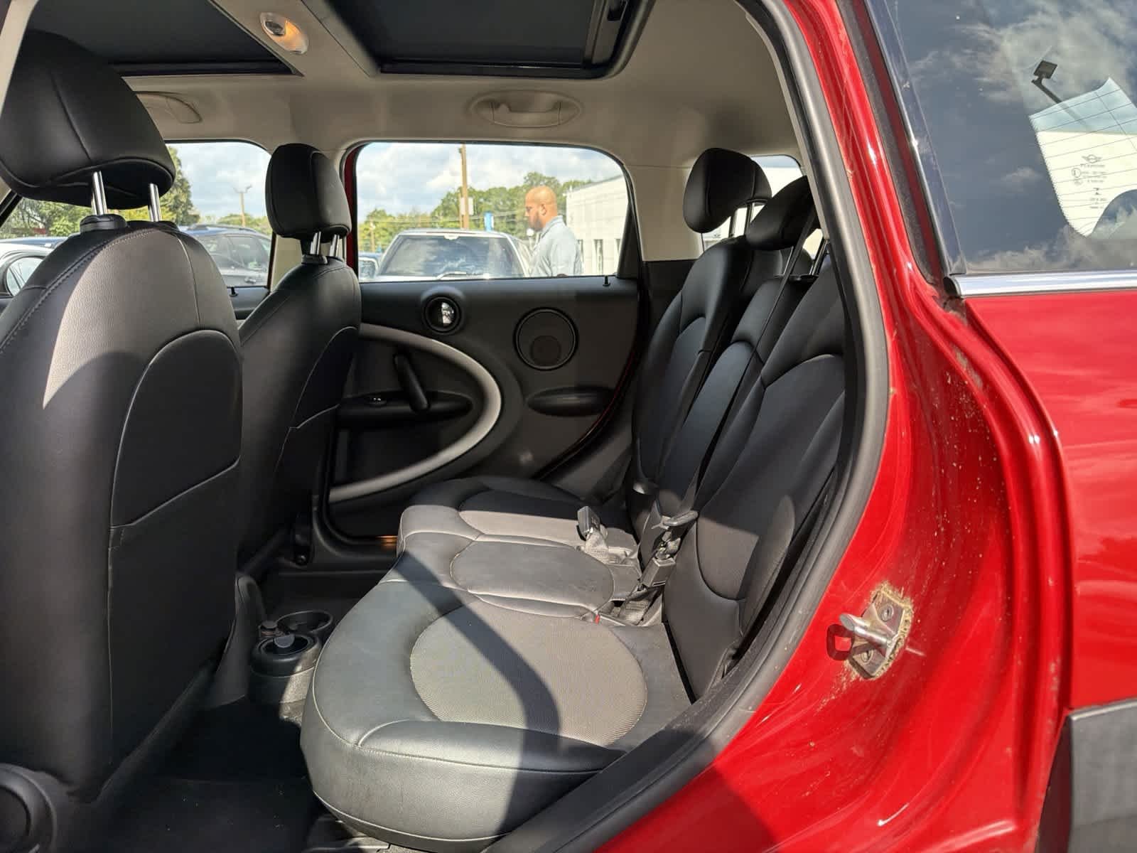 Used 2014 Red MINI  image 10