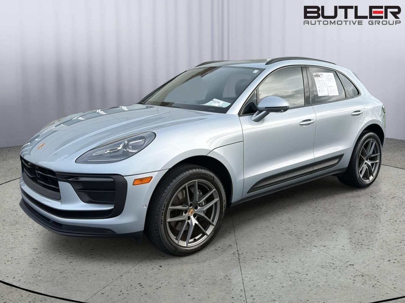 Used 2023 Dolomite Silver Metallic Porsche T image 1
