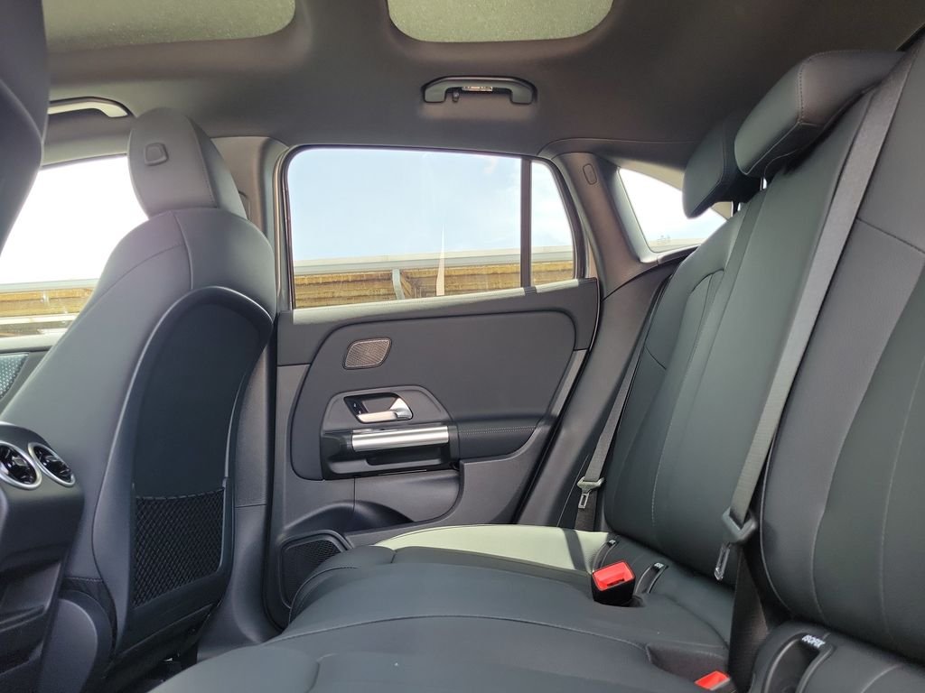 New 2026 Gray Mercedes-Benz GLA 250 image 11