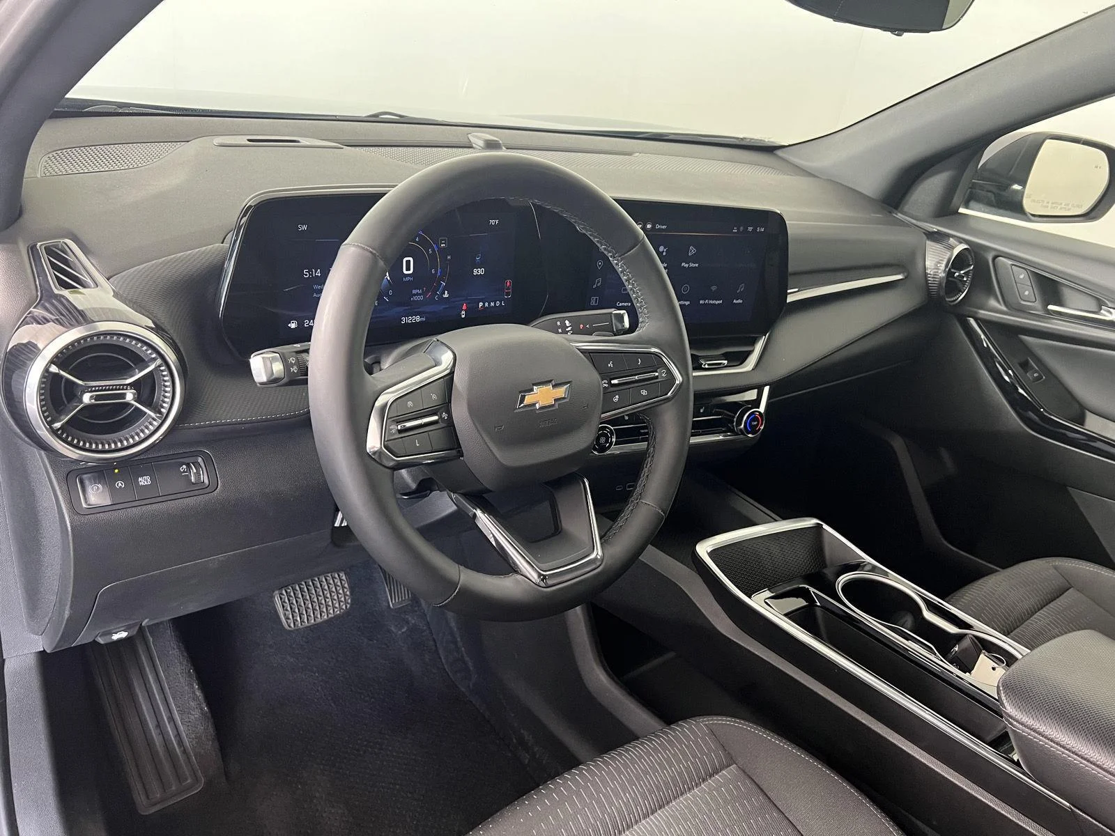 Used 2025 Mosaic Black Metallic Chevrolet LT image 4