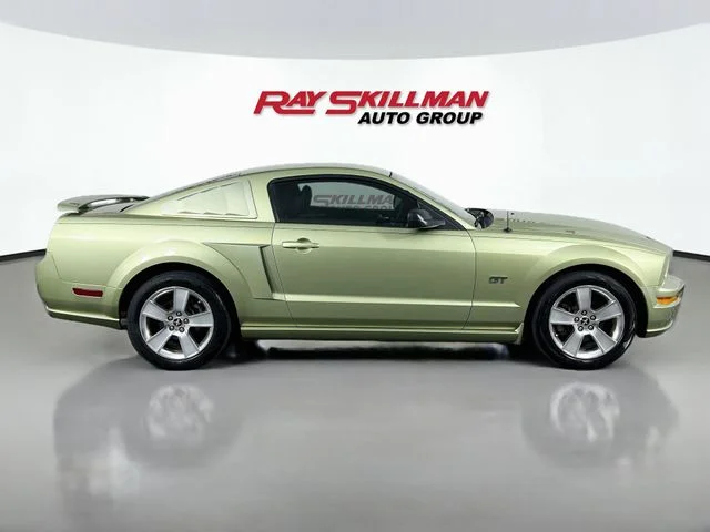 Used 2006 Green Ford GT Premium image 8