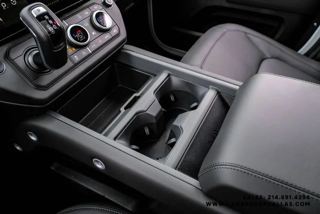 New 2026 Fuji White Land Rover X-Dynamic SE image 26