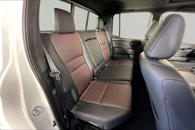 Used 2026  Honda Black Edition image 24