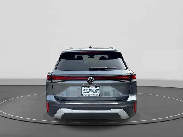 2026 Volkswagen Tiguan photo 4
