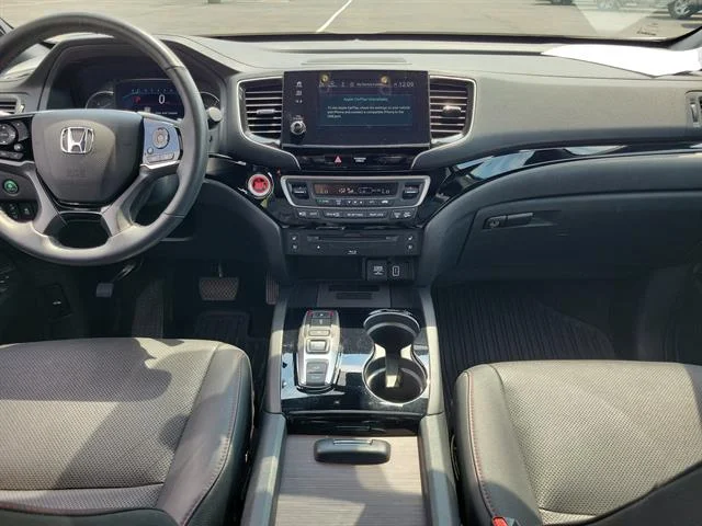 Used 2022 Platinum White Pearl Honda Black Edition image 9