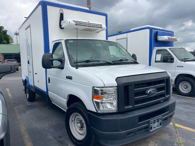 Pre-Owned 2023 Ford Econoline E350 Super Duty Base RWD Chassis