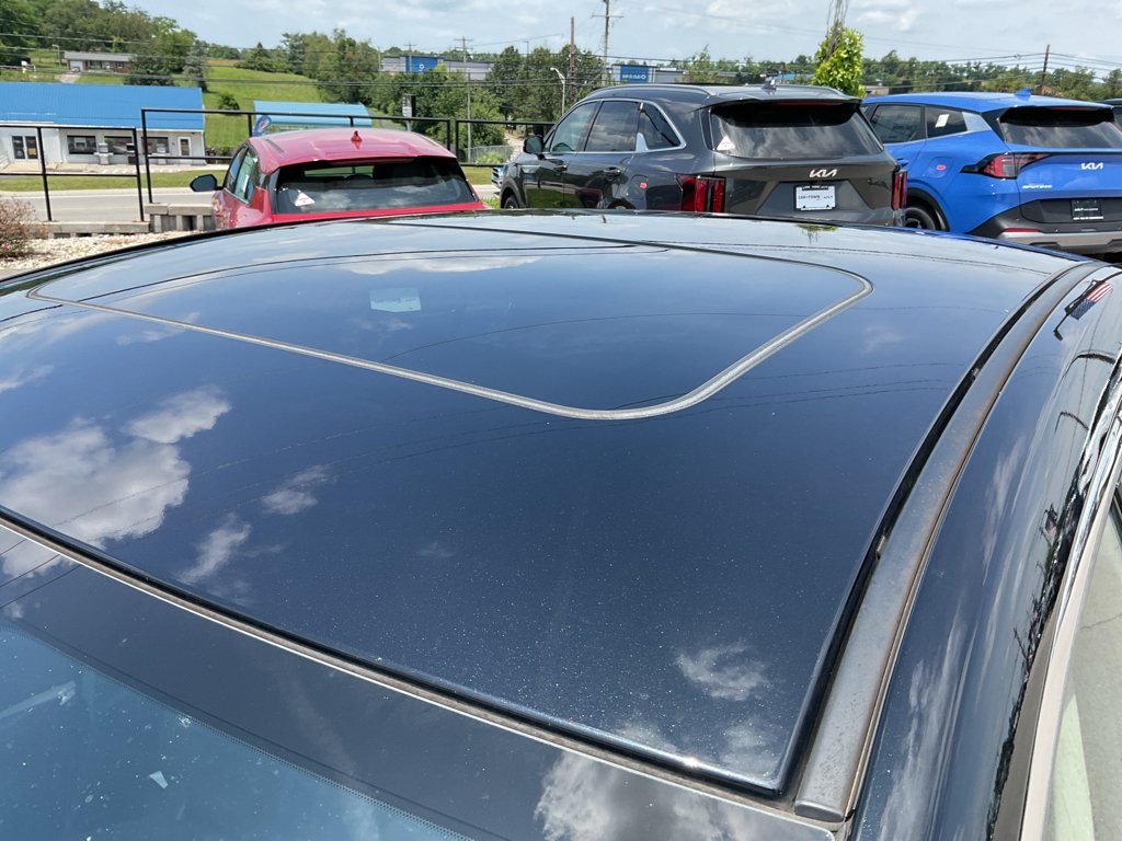 Used 2021 Jet Black Mica Mazda Touring image 6