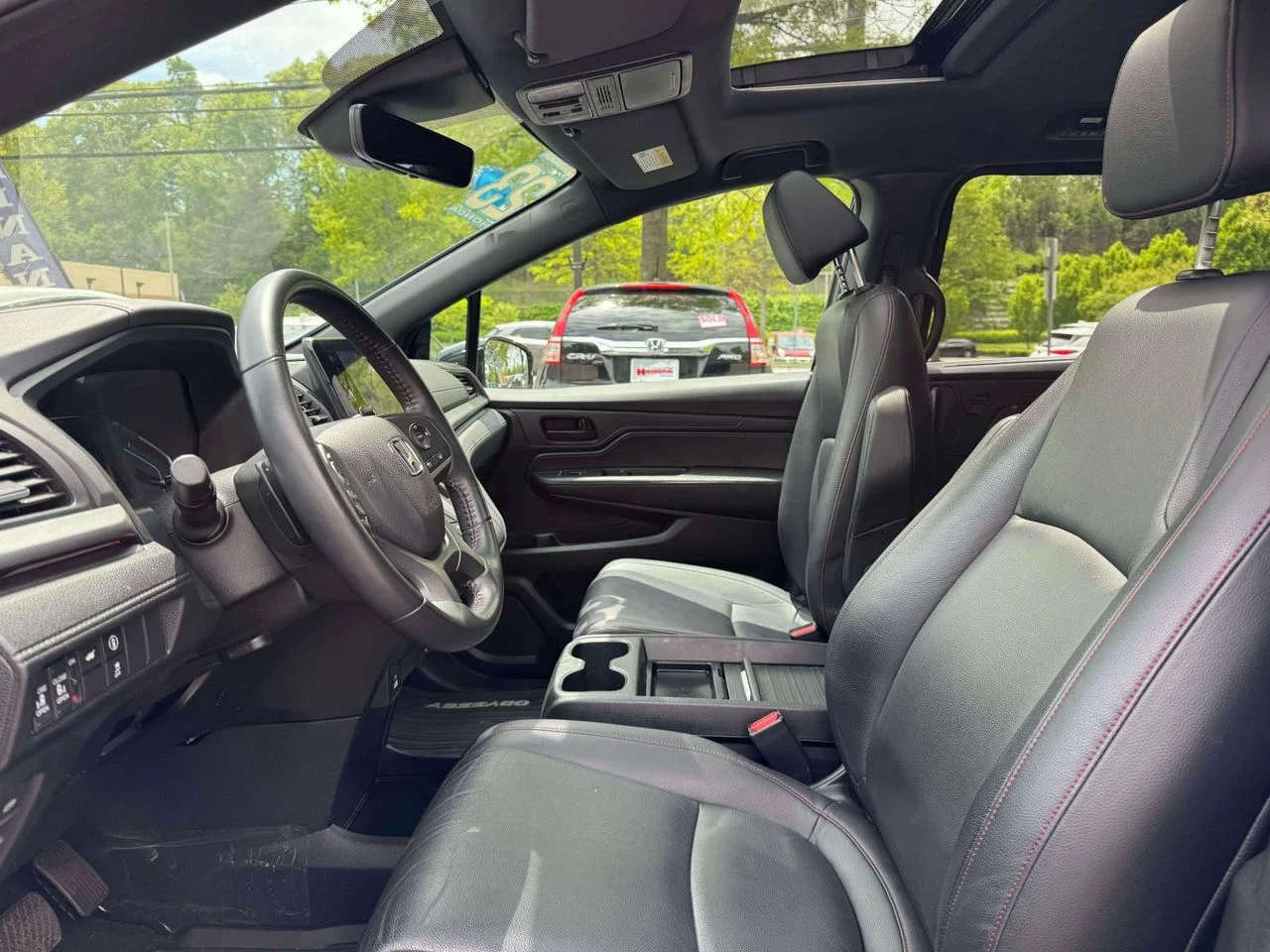 2023 Honda Odyssey SPORT - Photo 17