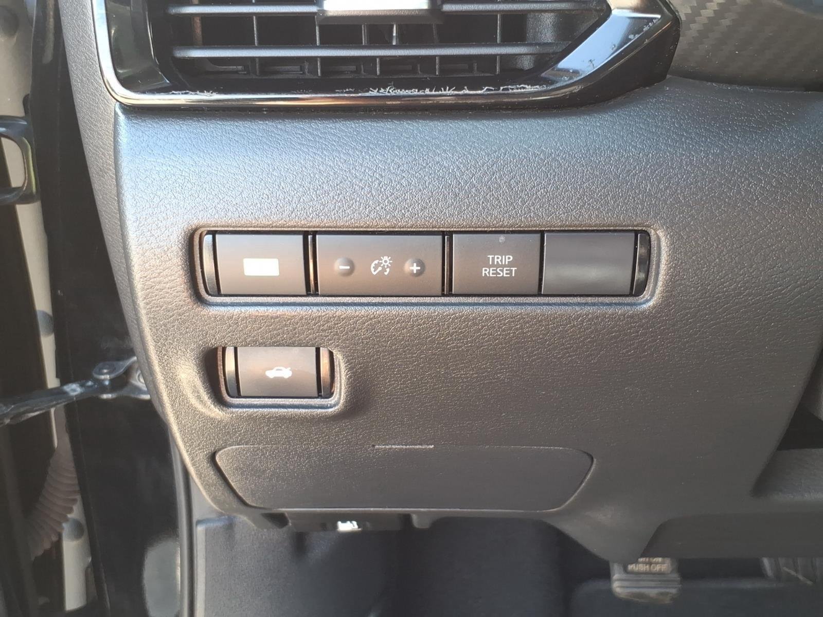 Used 2021 Super Black Nissan SV image 14