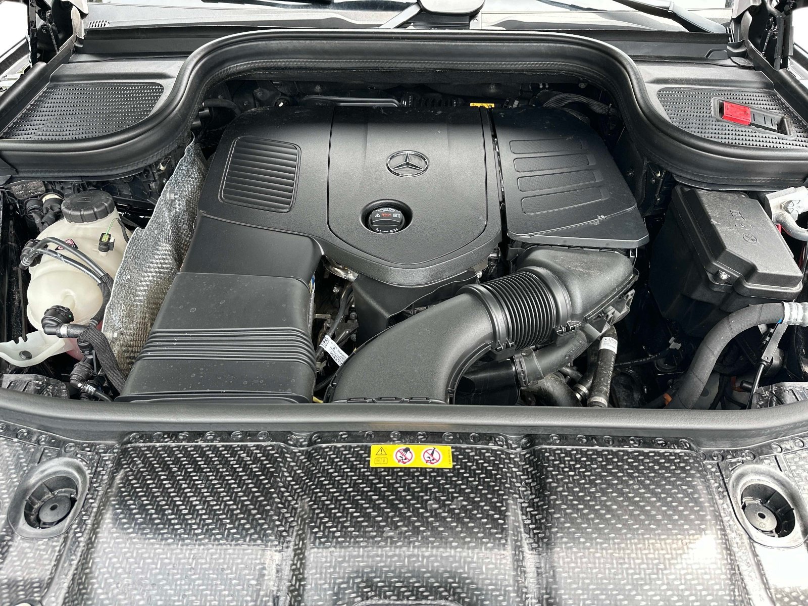 Certified Used 2025 Black Mercedes-Benz GLE 350 image 10