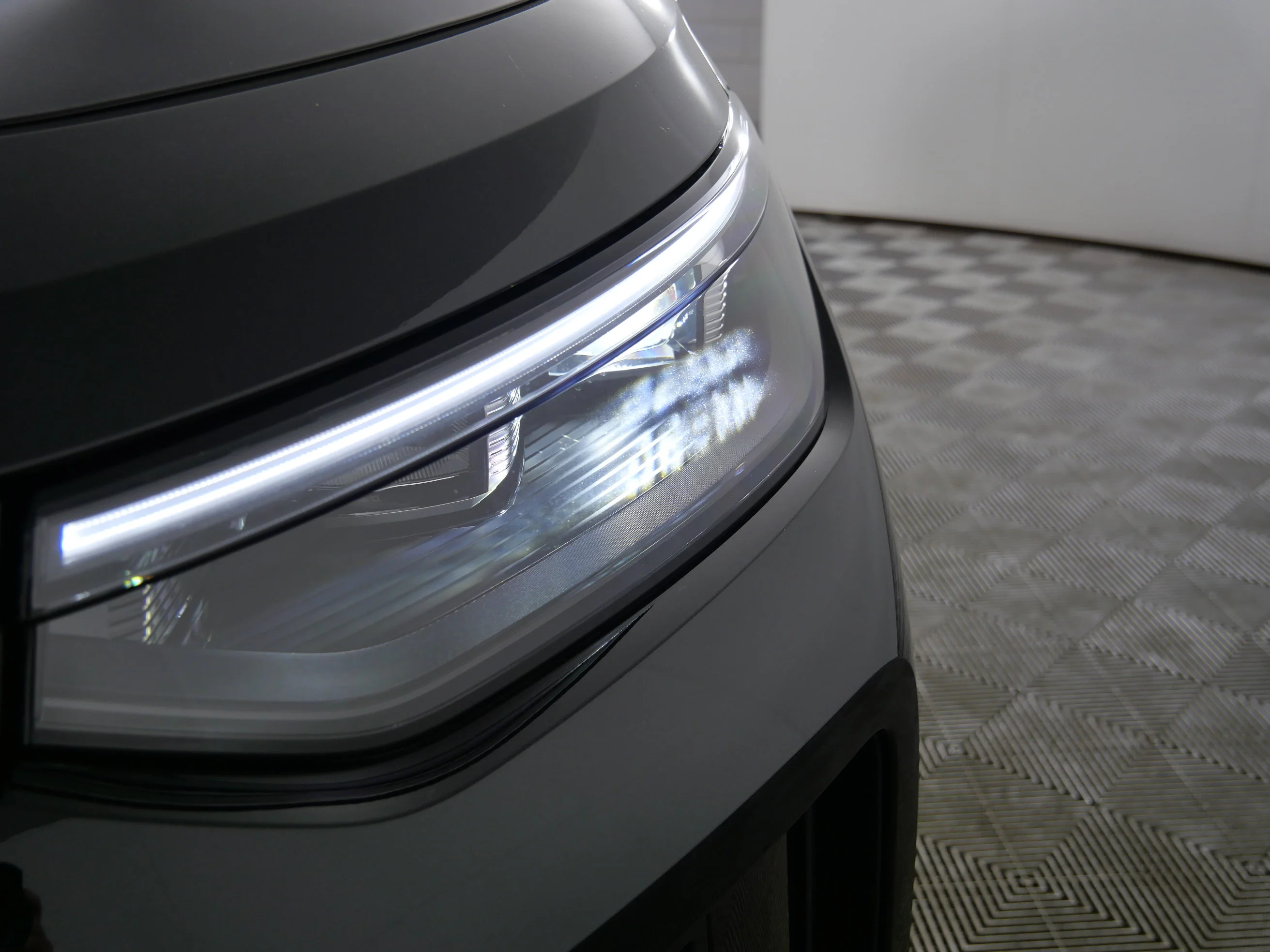 New 2026 Deep Black Pearl Volkswagen SE image 16