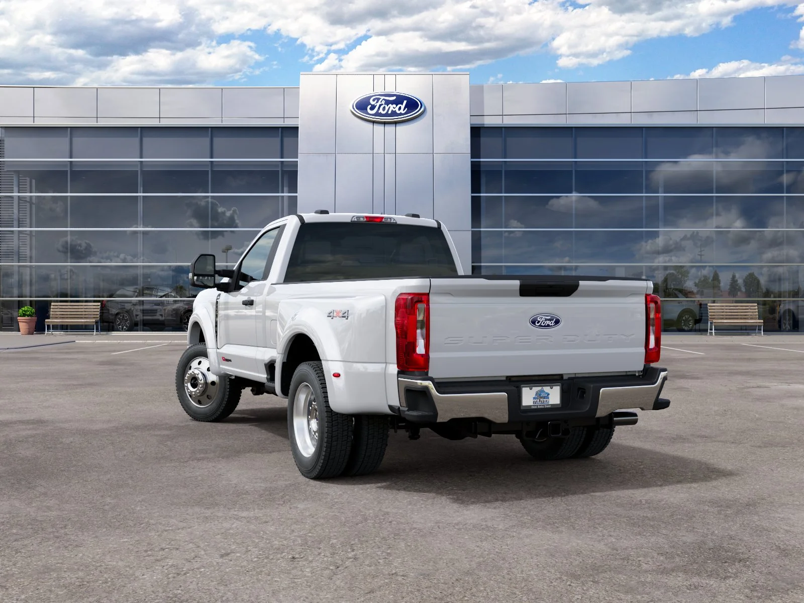 New 2027 Oxford White Ford XLT image 33