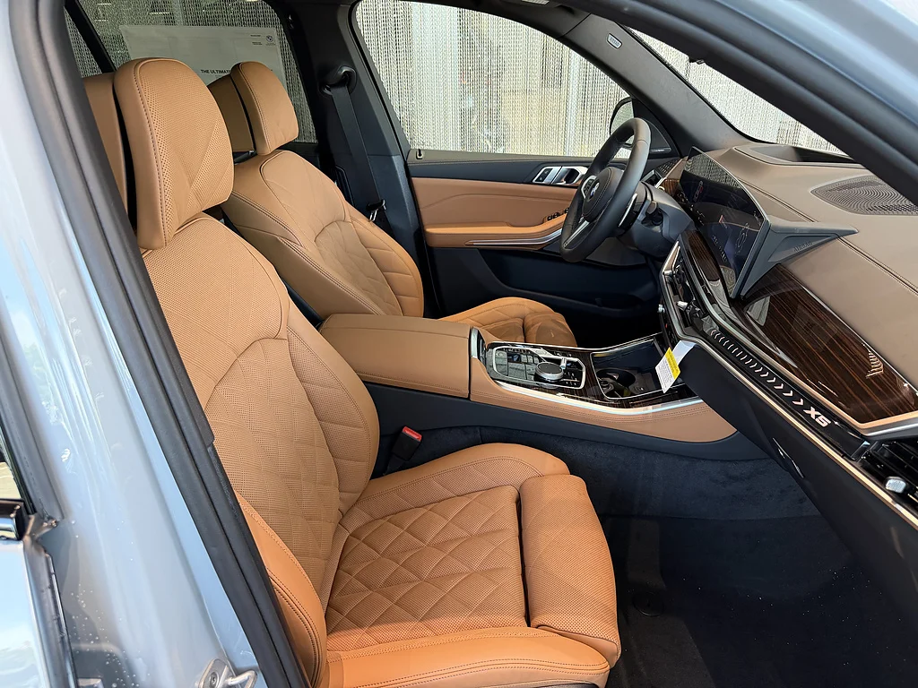 New 2026 Brooklyn Grey Metallic BMW xDrive40i image 14
