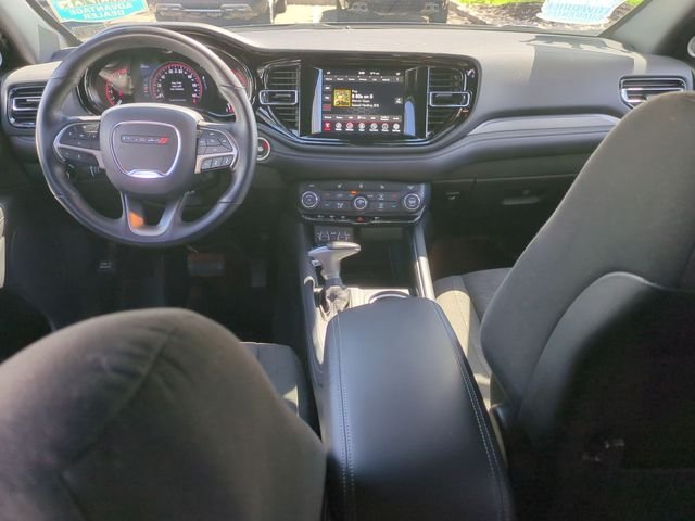 Used 2024  Dodge SXT Plus image 22