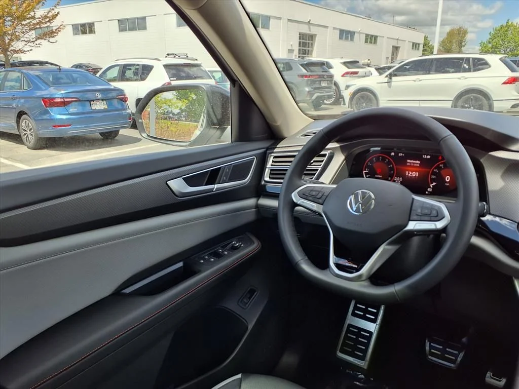 New 2026 opal white pearl Volkswagen Peak Edition image 26
