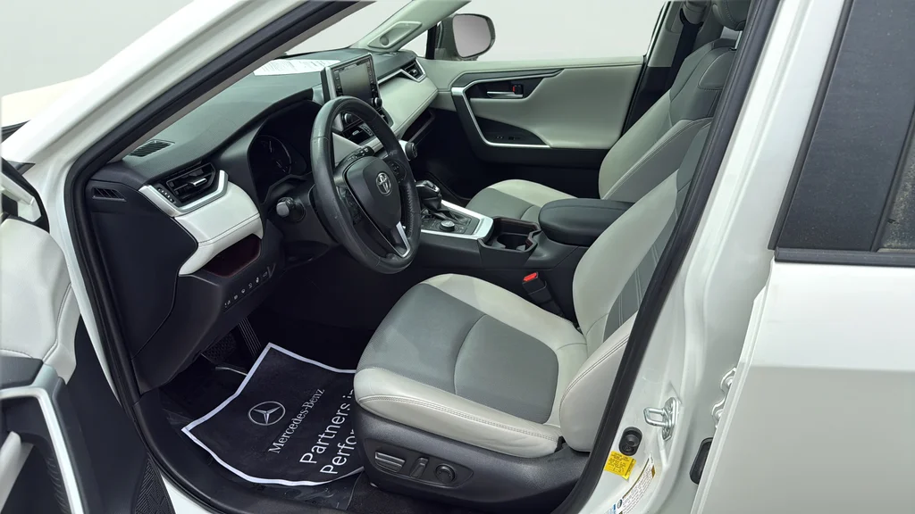 Used 2020 White Toyota Limited image 19