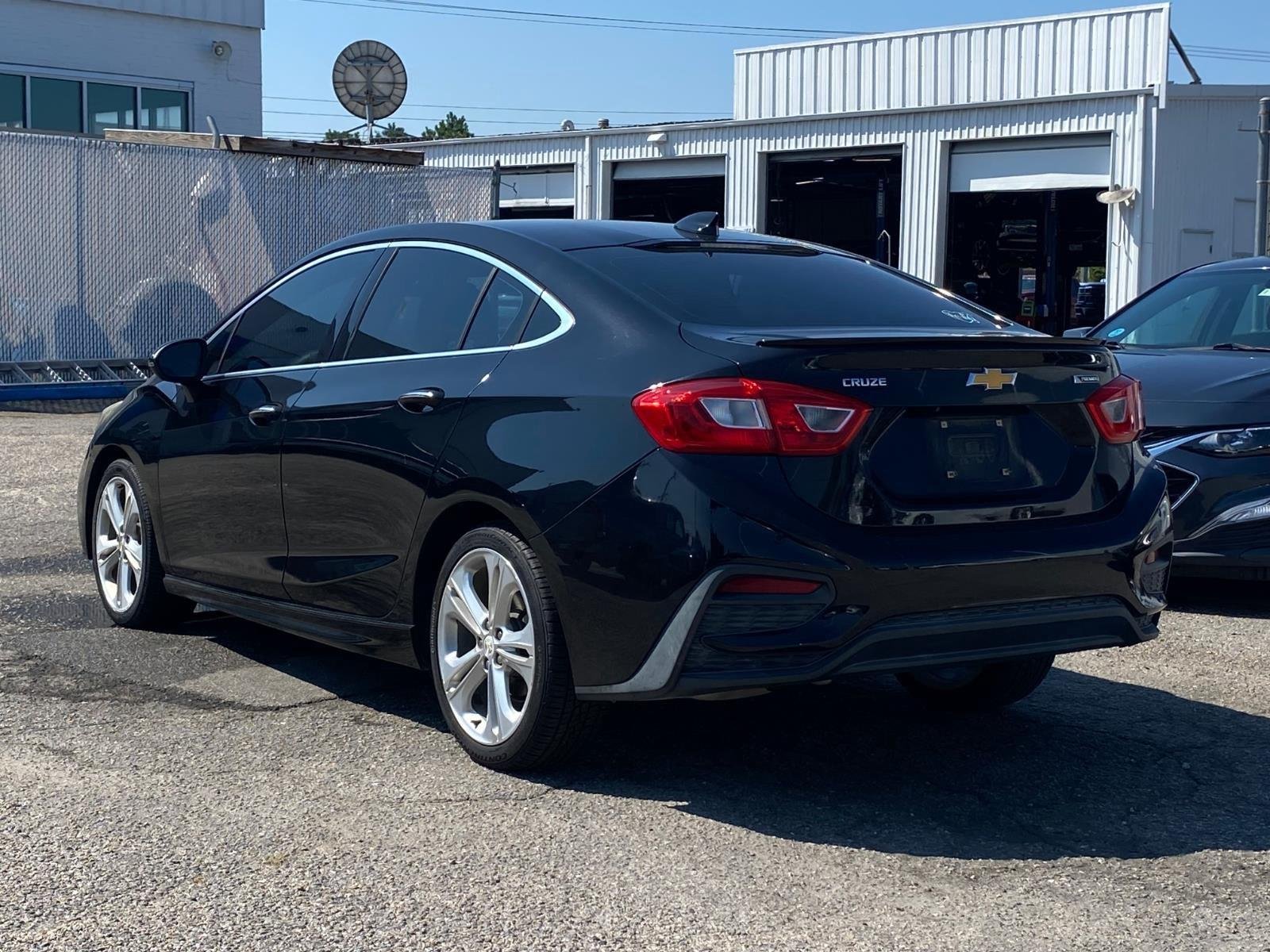Used 2016 MOSAIC BLACK METALLIC Chevrolet Premier image 4