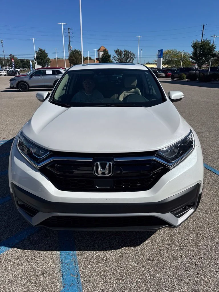 Used 2021  Honda EX-L image 2