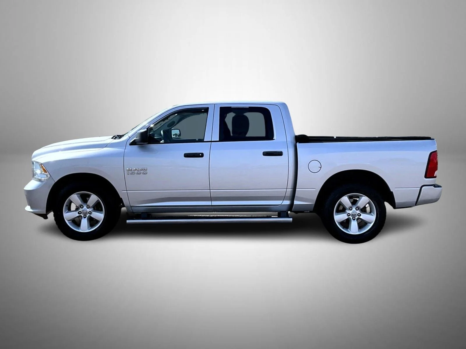 Used 2015 Silver Ram Express image 9
