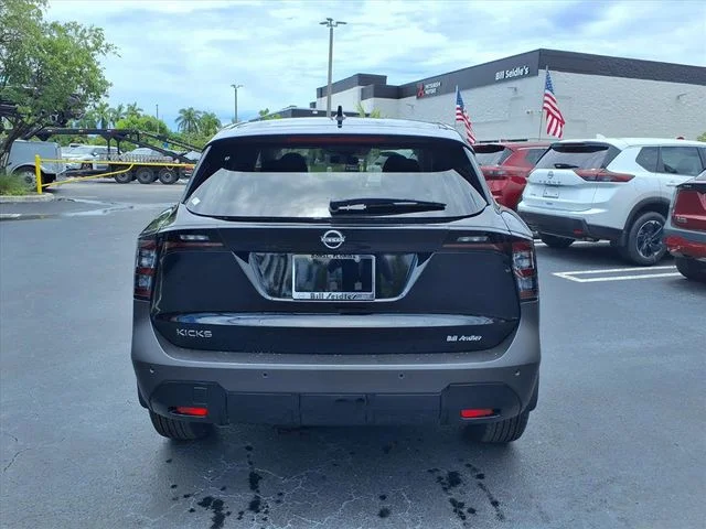 New 2026 Super Black Nissan SV image 5