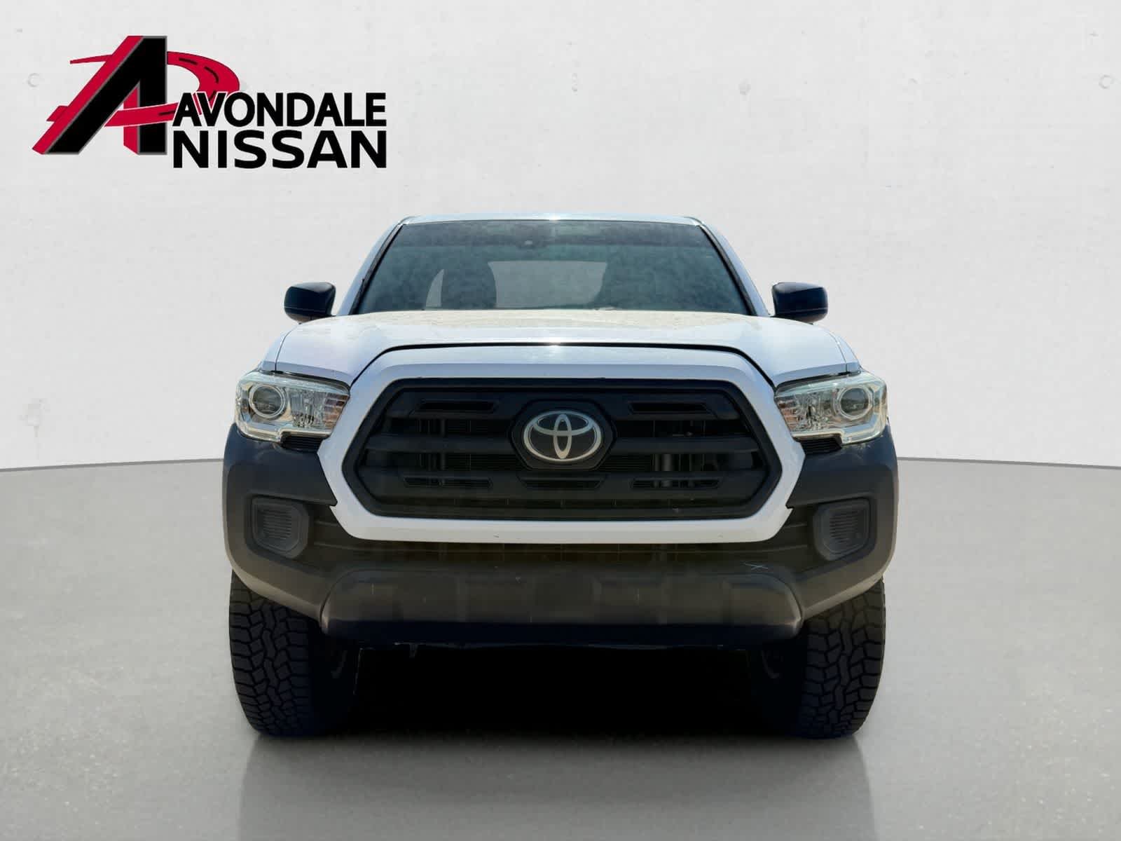 Used 2019 Super White Toyota SR image 9