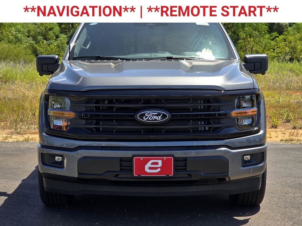 New 2026 Carbonized Gray Metallic Ford XLT image 2