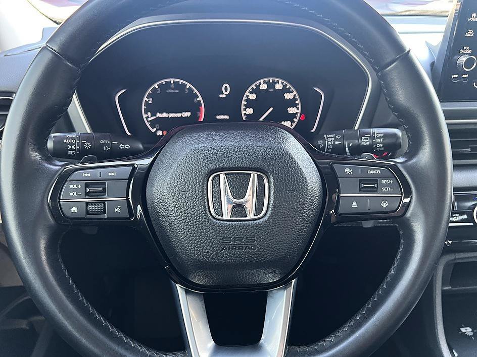 Used 2023 Gray Honda EX-L 8 Passenger image 22