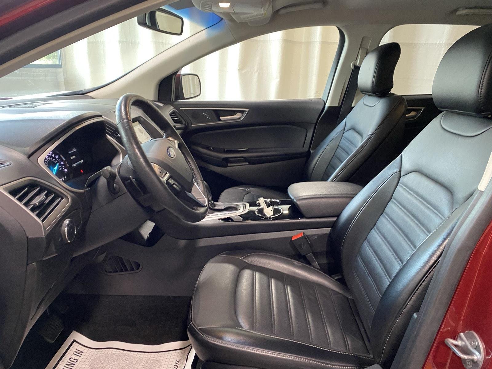 Used 2018 Ruby Red Metallic Tinted Clearcoat Ford SEL image 15