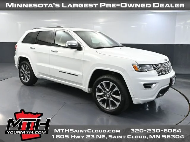 2017 Jeep Grand Cherokee Overland 4WD's photo